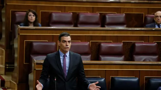 El presidente del Gobierno, Pedro Sánchez, durante su intervención en el Pleno de control al Ejecutivo. El presidente del Gobierno, Pedro Sánchez, durante su intervención en el Pleno de control al Ejecutivo.