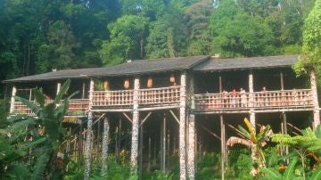 Longhouse, Malasia
