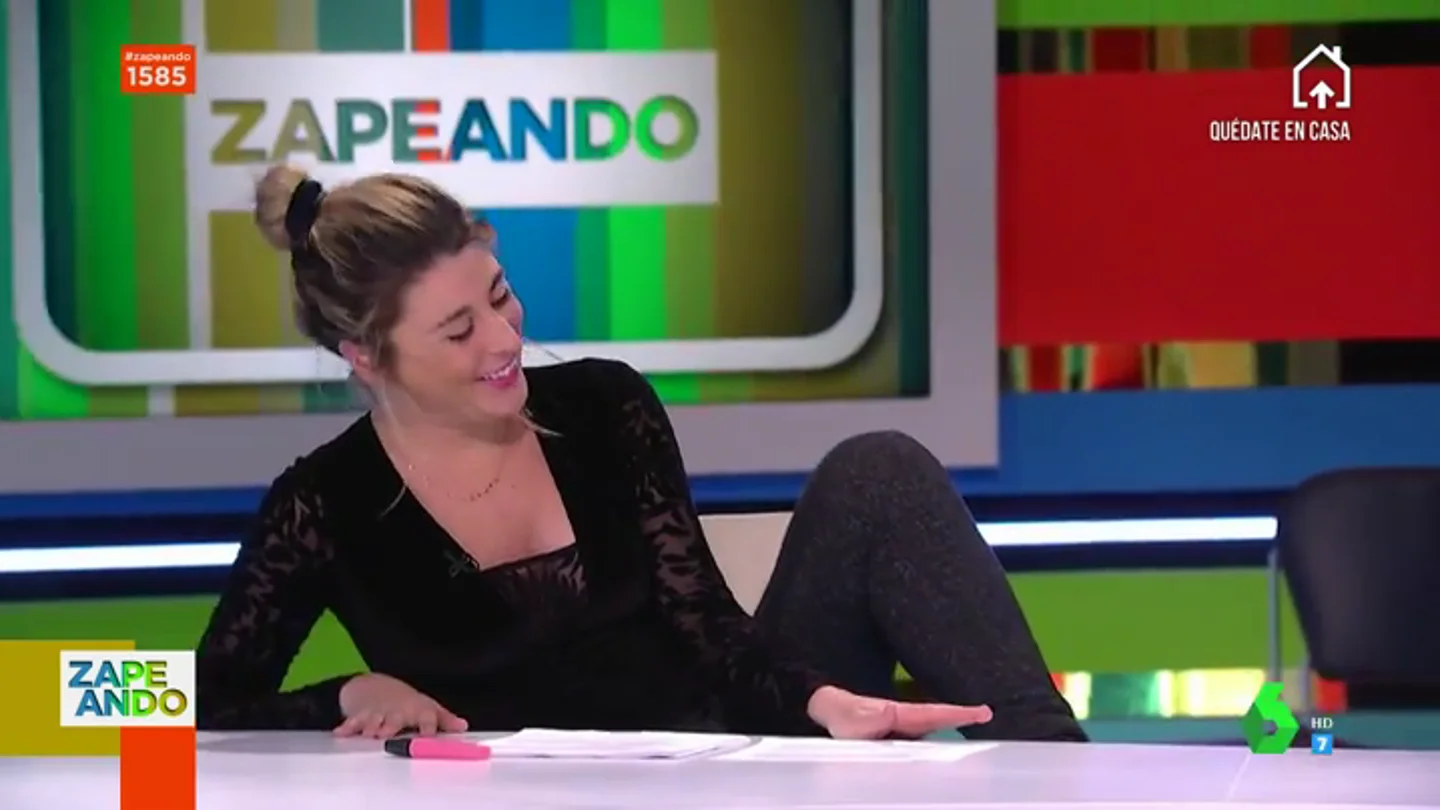 El 'despiste' de Valeria Ros que le hace acabar en el plató de Zapeando en pijama: " El 'despiste' de Valeria Ros que le hace acabar en el plató de Zapeando en pijama: "