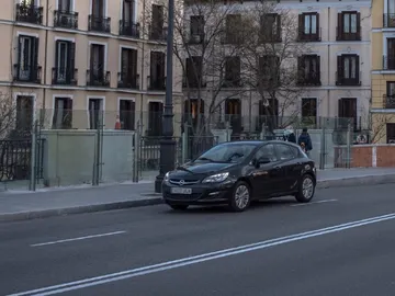 Coches circulando por Madrid Coches circulando por Madrid