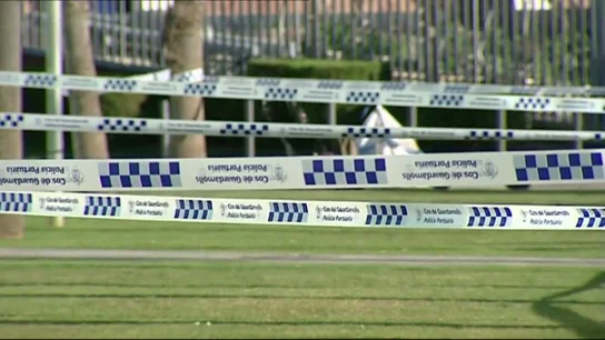 La Policía precinta las zonas de la Barceloneta en las que se concentraban los deportistas La Policía precinta las zonas de la Barceloneta en las que se concentraban los deportistas