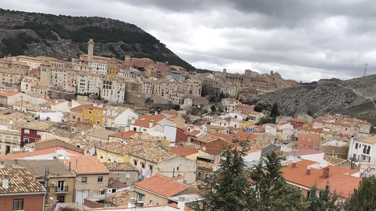 Casco antiguo de Cuenca, desde el barrio de Tiradores Casco antiguo de Cuenca, desde el barrio de Tiradores