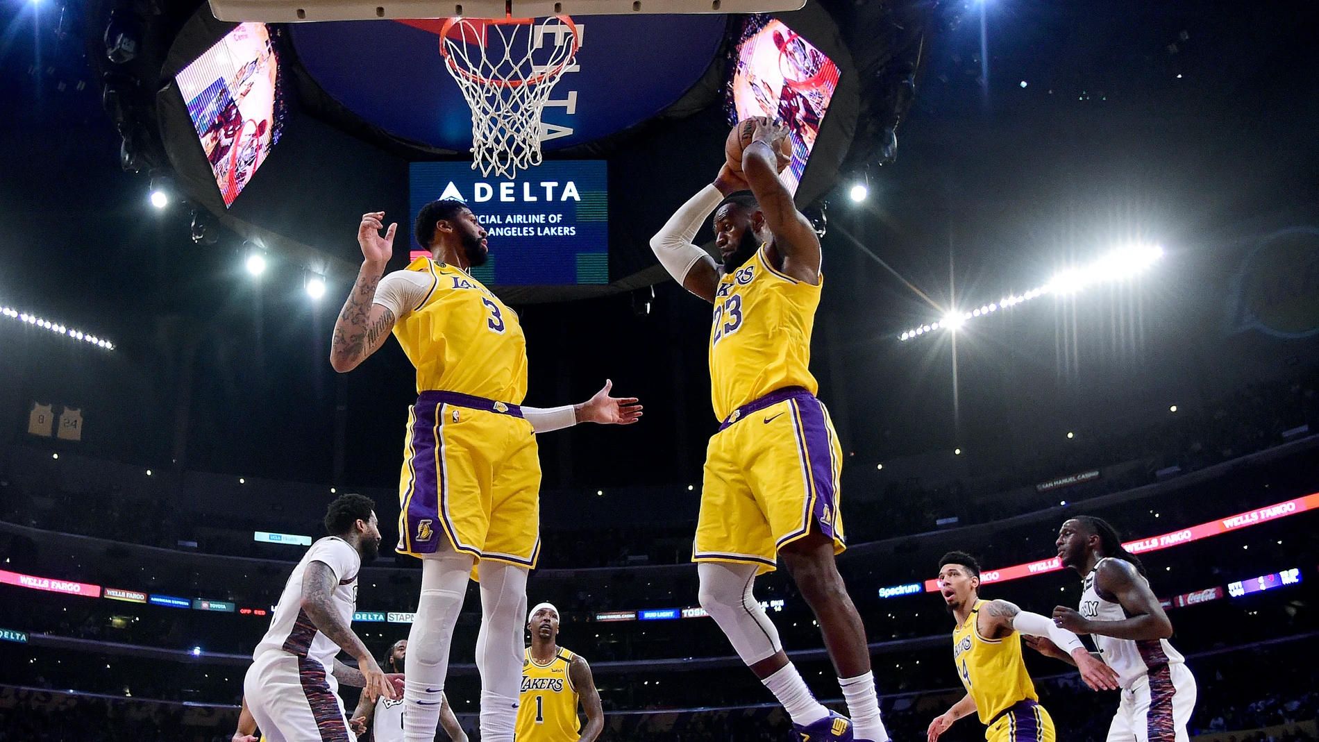 Encuentro entre Brooklyn y los Lakers