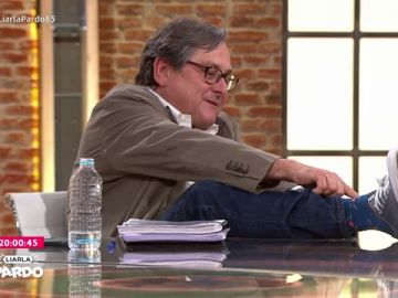 Los llamativos calcetines de Paco Marhuenda en Liarla Pardo como guiño a su etapa en el Ministerio Los llamativos calcetines de Paco Marhuenda en Liarla Pardo como guiño a su etapa en el Ministerio