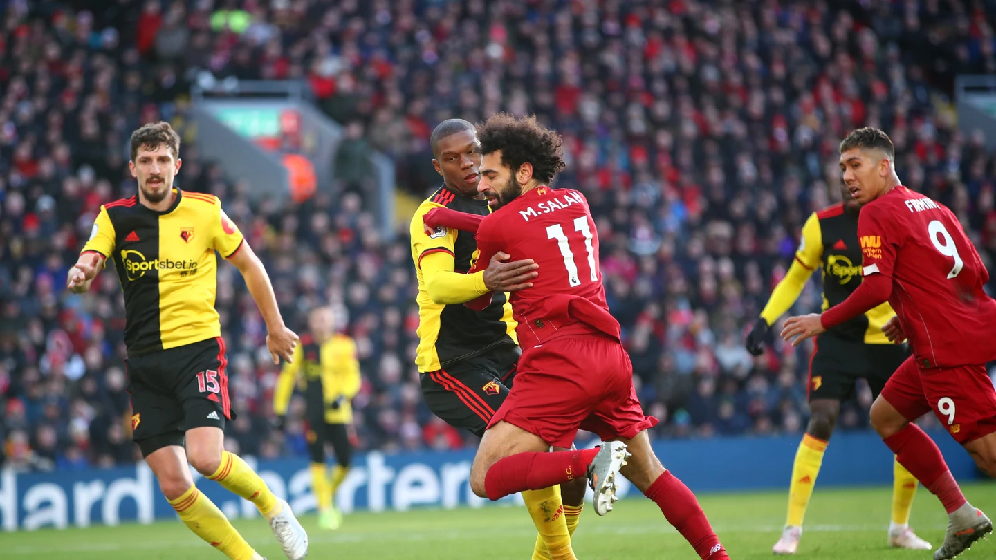 Christian Kabasele puja con Mohamed Salah Christian Kabasele puja con Mohamed Salah