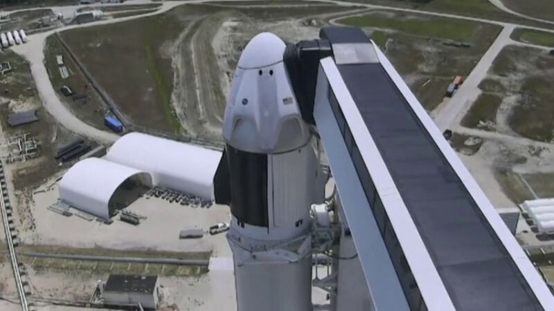 ¿Es el lanzamiento de SpaceX el primer paso hacia el turismo espacial?