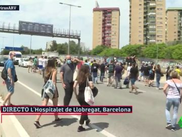 Los trabajadores de Nissan Barcelona cortan las carreteras en protesta por el cierre de la planta Los trabajadores de Nissan Barcelona cortan las carreteras en protesta por el cierre de la planta