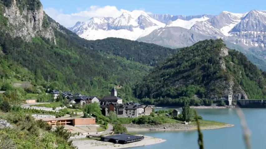 Lanuza (Huesca), un paraíso rural y vacacional en plena pandemia de COVID-19