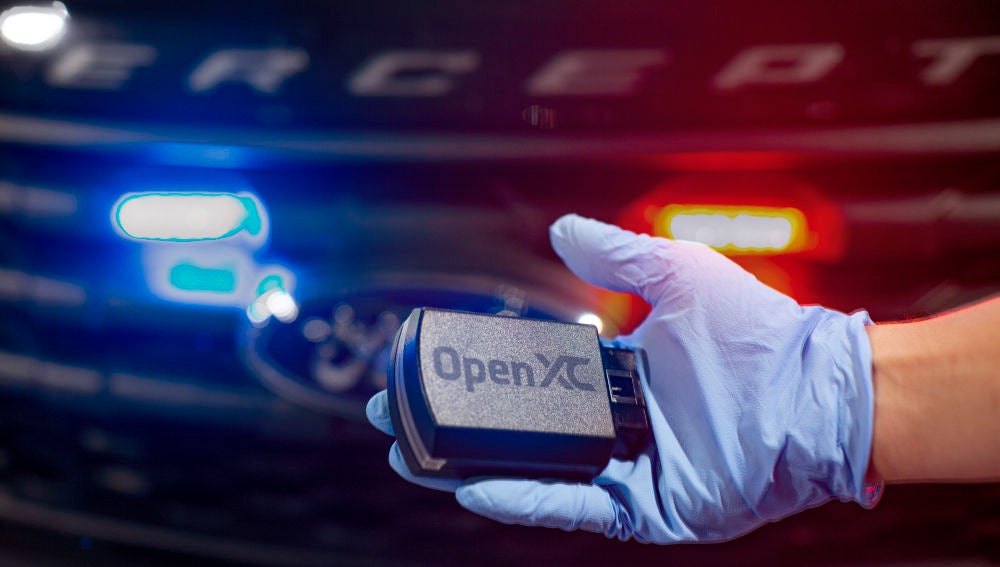 Ford modifica el software de vehículos policiales para Ford modifica el software de vehículos policiales para