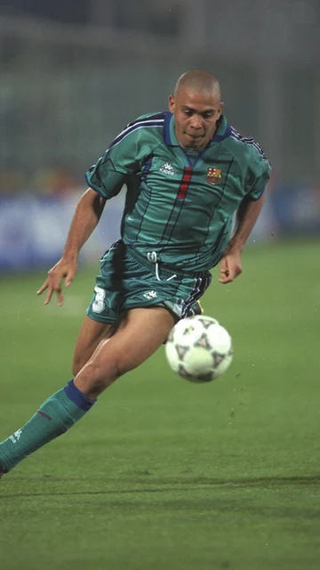 Ronaldo Nazario, en el Barcelona