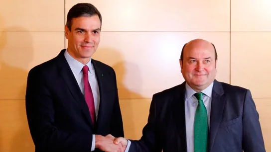 Sánchez y Ortuzar en una imagen de archivo Sánchez y Ortuzar en una imagen de archivo