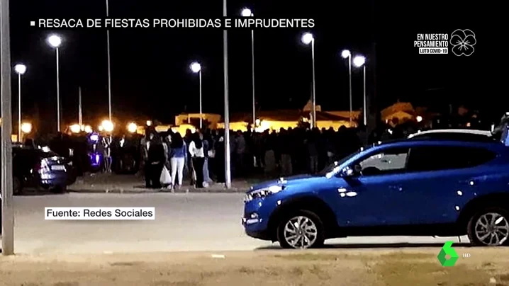 VÍDEO REEMPLAZO | Alrededor de 500 personas celebran un macrobotellón en Tomelloso, Ciudad Real