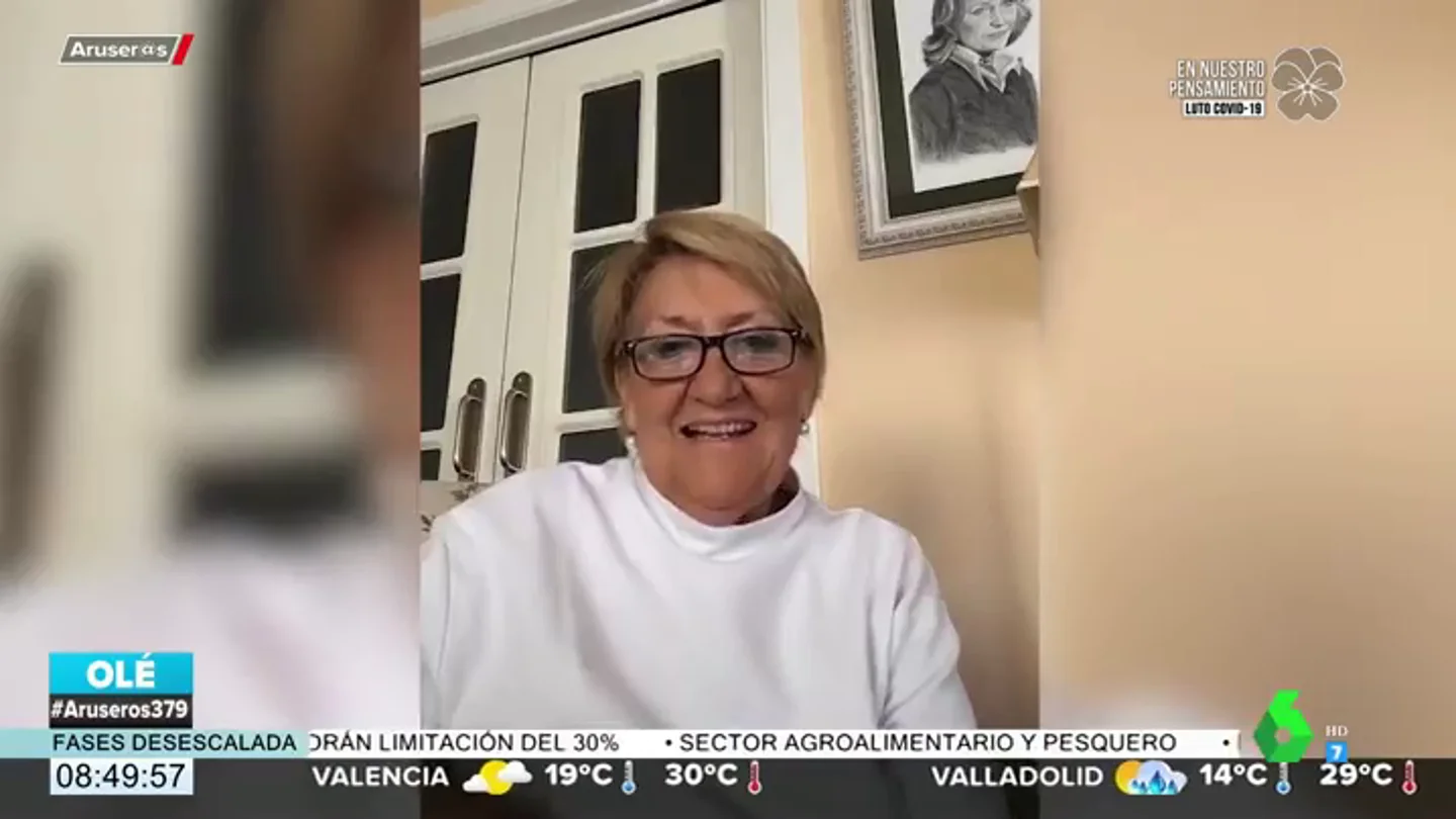 Ana, enferma de cáncer, ha conmovido a las redes con su "terapia" del confinamiento: "Me van a operar y necesito un tubo de escape" Ana, enferma de cáncer, ha conmovido a las redes con su "terapia" del confinamiento: "Me van a operar y necesito un tubo de escape"