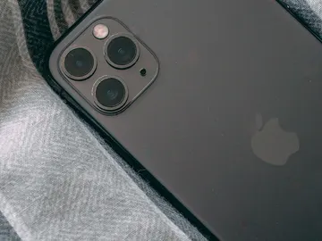iPhone 11 Pro Max iPhone 11 Pro Max