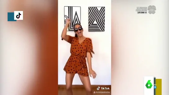 Cristina Pedroche, Anna Simon o Dani Mateo: todo el equipo de Zapeando se une al último reto viral de TikTok Cristina Pedroche, Anna Simon o Dani Mateo: todo el equipo de Zapeando se une al último reto viral de TikTok