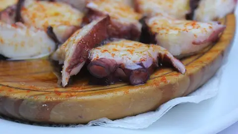 Pulpo a la gallega Pulpo a la gallega