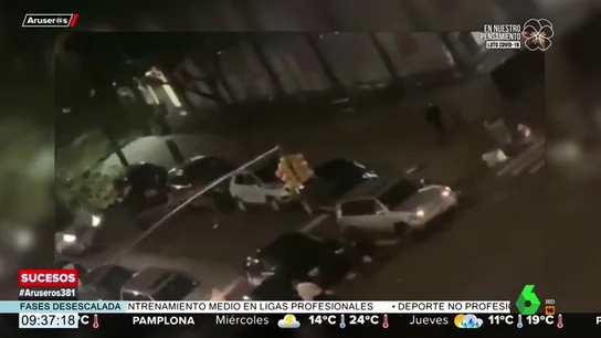 El espectacular atropello a la Policía durante los disturbios y saqueos en Nueva York por la muerte de George Floyd El espectacular atropello a la Policía durante los disturbios y saqueos en Nueva York por la muerte de George Floyd