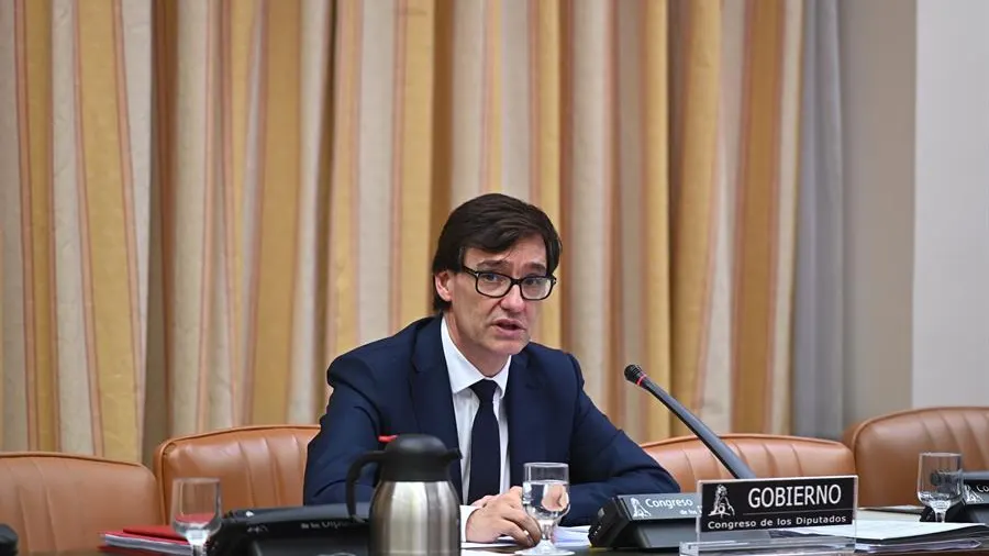 El ministro de Sanidad, Salvador Illa, durante su comparecencia en la Comisión correspondiente del Congreso