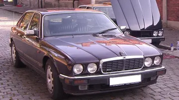 Jaguar XJR 6 del sospechoso
