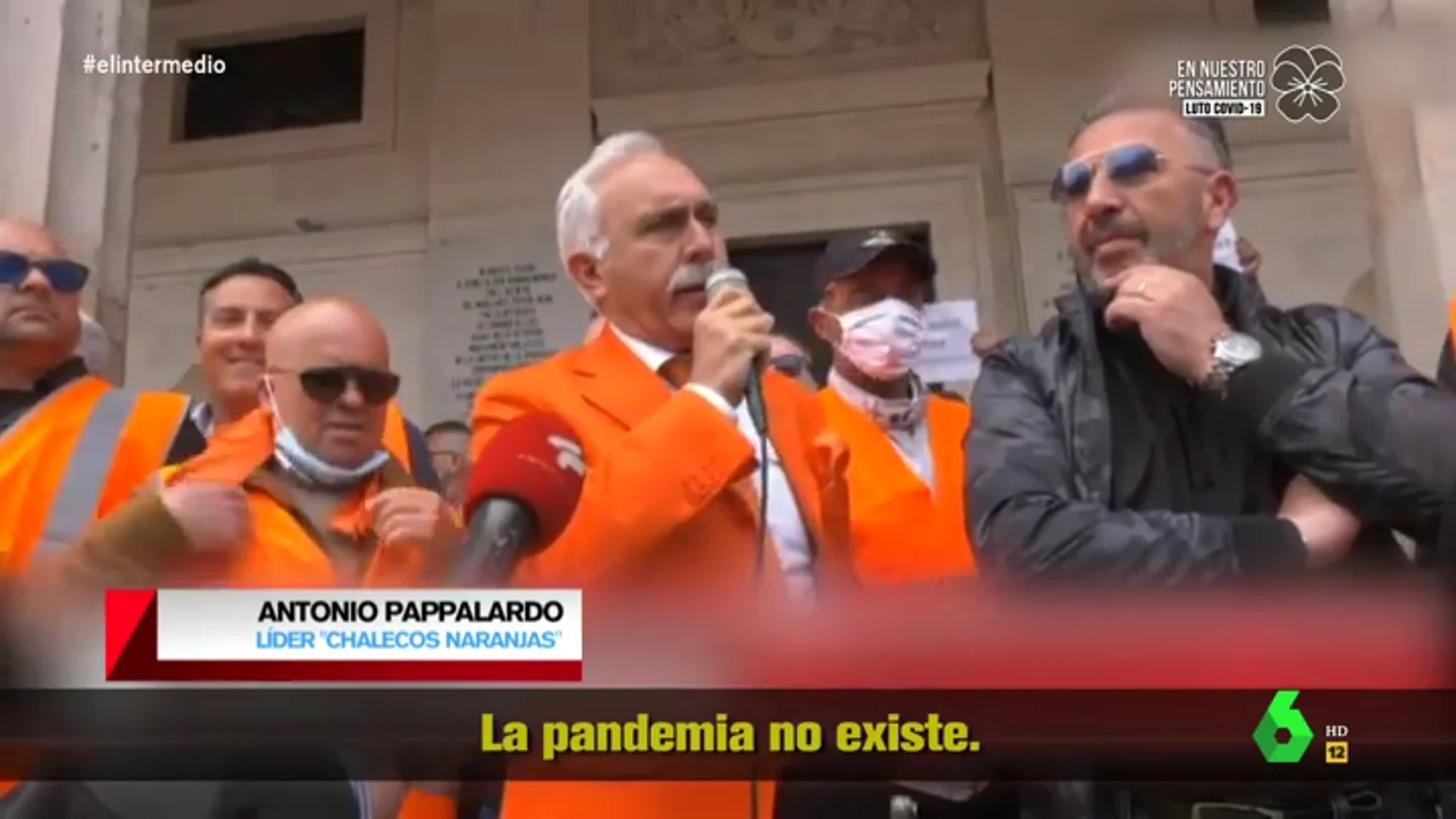 "No me toquéis las pelotas con esta patraña absurda": estas son las teorías de los negacionistas del coronavirus que mueven masas "No me toquéis las pelotas con esta patraña absurda": estas son las teorías de los negacionistas del coronavirus que mueven masas