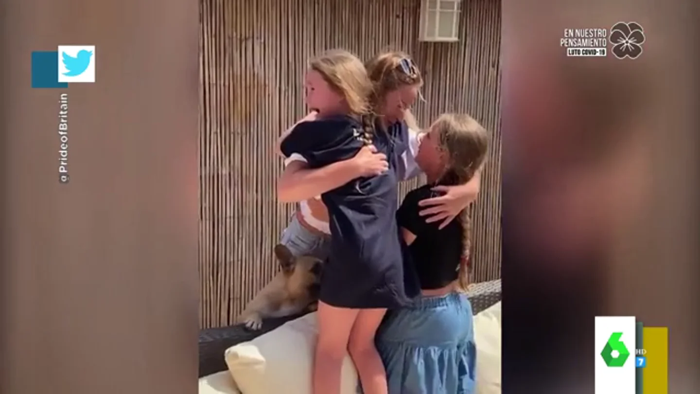 El emotivo reencuentro de un enfermera con sus hijas tras llevar más de un mes sin verse por el coronavirus El emotivo reencuentro de un enfermera con sus hijas tras llevar más de un mes sin verse por el coronavirus