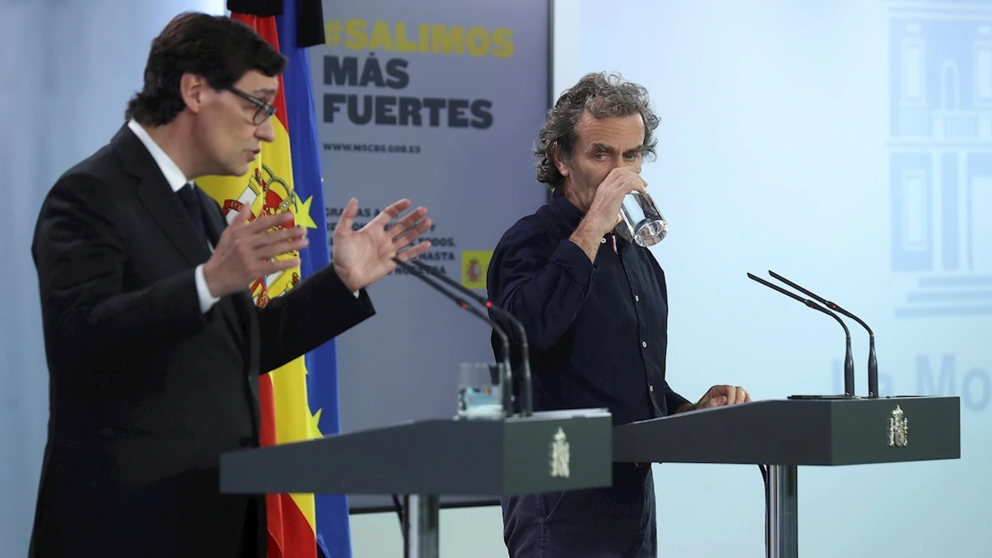 Salvador Illa y Fernando Simón en rueda de prensa Salvador Illa y Fernando Simón en rueda de prensa