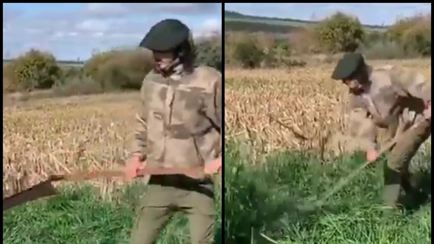 Edinson Cavani, trabajando en el campo Edinson Cavani, trabajando en el campo