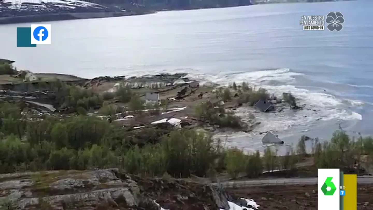 El impactante vídeo de un bloque de tierra con ocho casas hundiéndose en Noruega por el cambio climático El impactante vídeo de un bloque de tierra con ocho casas hundiéndose en Noruega por el cambio climático
