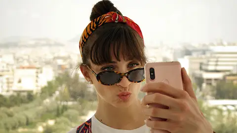 Haciendo un selfie Haciendo un selfie