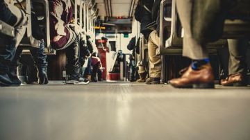 LaSexta Noticias Fin de Semana (06-06-20) Los trenes y autobuses podrán usar todos sus asientos disponibles a partir del lunes