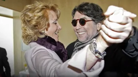 Esperanza Aguirre y Joaquín Sabina bailan 'Y nos dieron las diez' Esperanza Aguirre y Joaquín Sabina bailan 'Y nos dieron las diez'