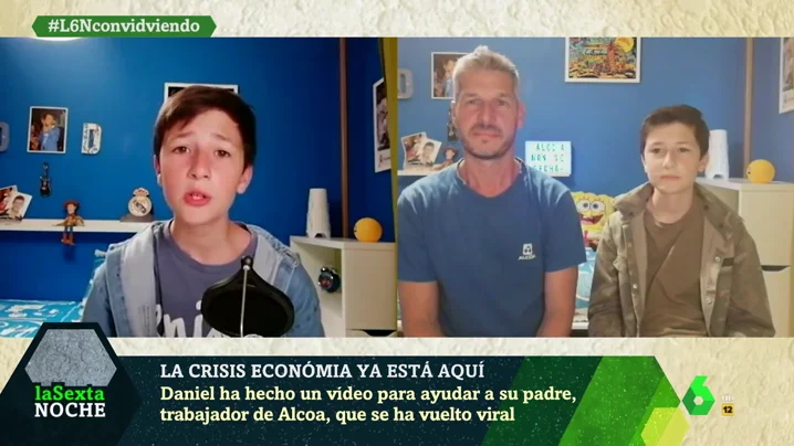 Hablan el niño que pidió a Sánchez evitar el cierre de Alcoa y su padre: "Que nos ayude para que tantas familias no se queden sin trabajo"