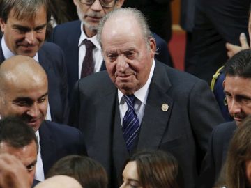 El rey Don Juan Carlos en un acto El rey Don Juan Carlos en un acto