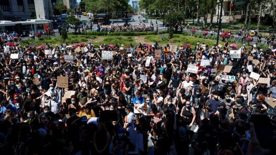 Manifestación pacífica por el caso Floyd en Brooklyn