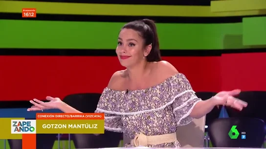Cristina Pedroche confiesa su 'trauma' con los parques acuáticos: "Ahora no me tiro porque me cago viva" Cristina Pedroche confiesa su 'trauma' con los parques acuáticos: "Ahora no me tiro porque me cago viva"