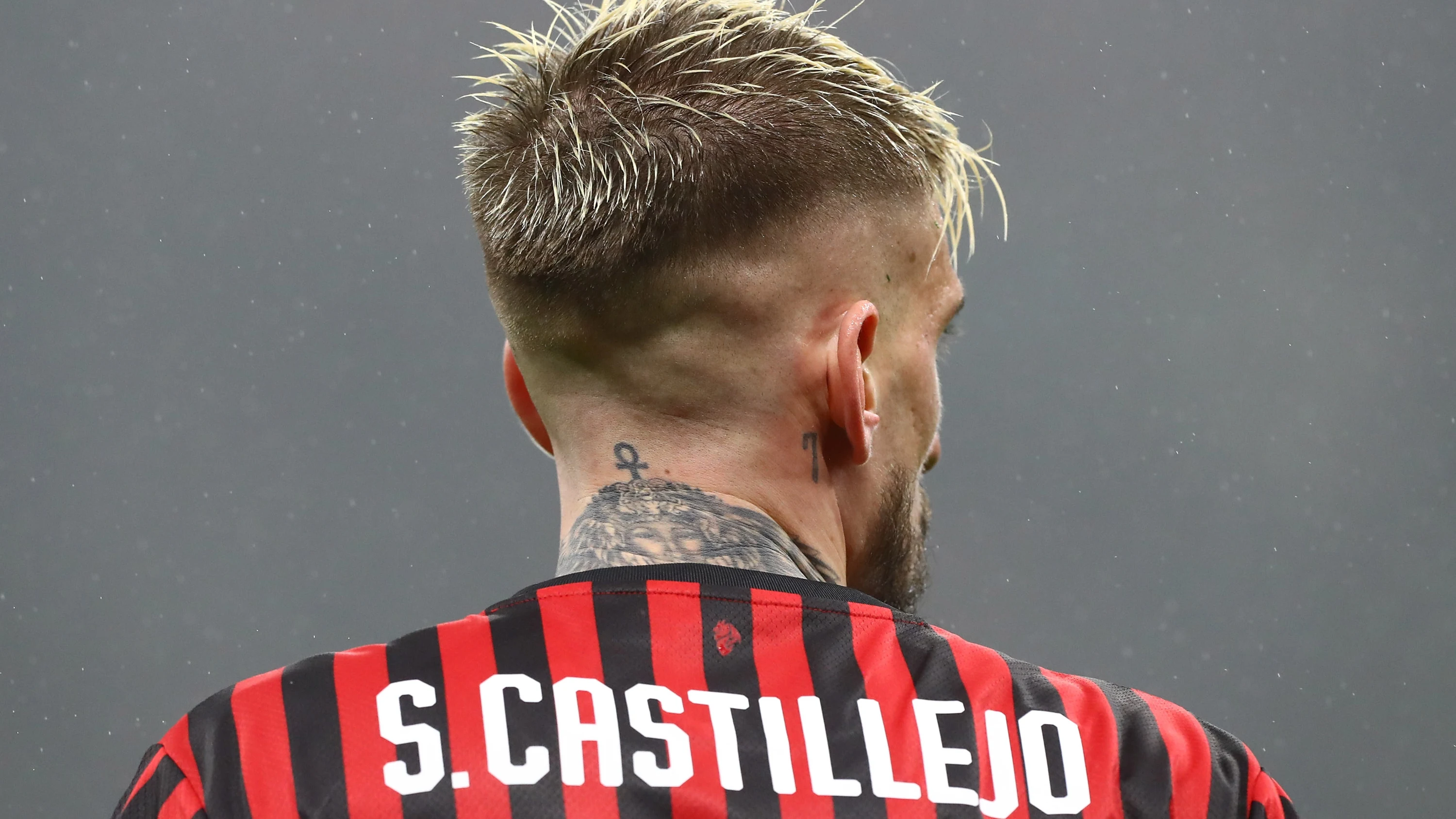 Samu Castillejo, durante un partido con el Milan