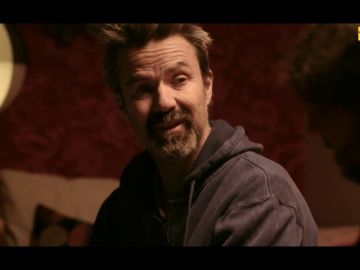 Pau Donés le devuelve a Jordi Évole su troleo: "Eso en mi barrio es pelea, ¿eh?" Pau Donés le devuelve a Jordi Évole su troleo: "Eso en mi barrio es pelea, ¿eh?"