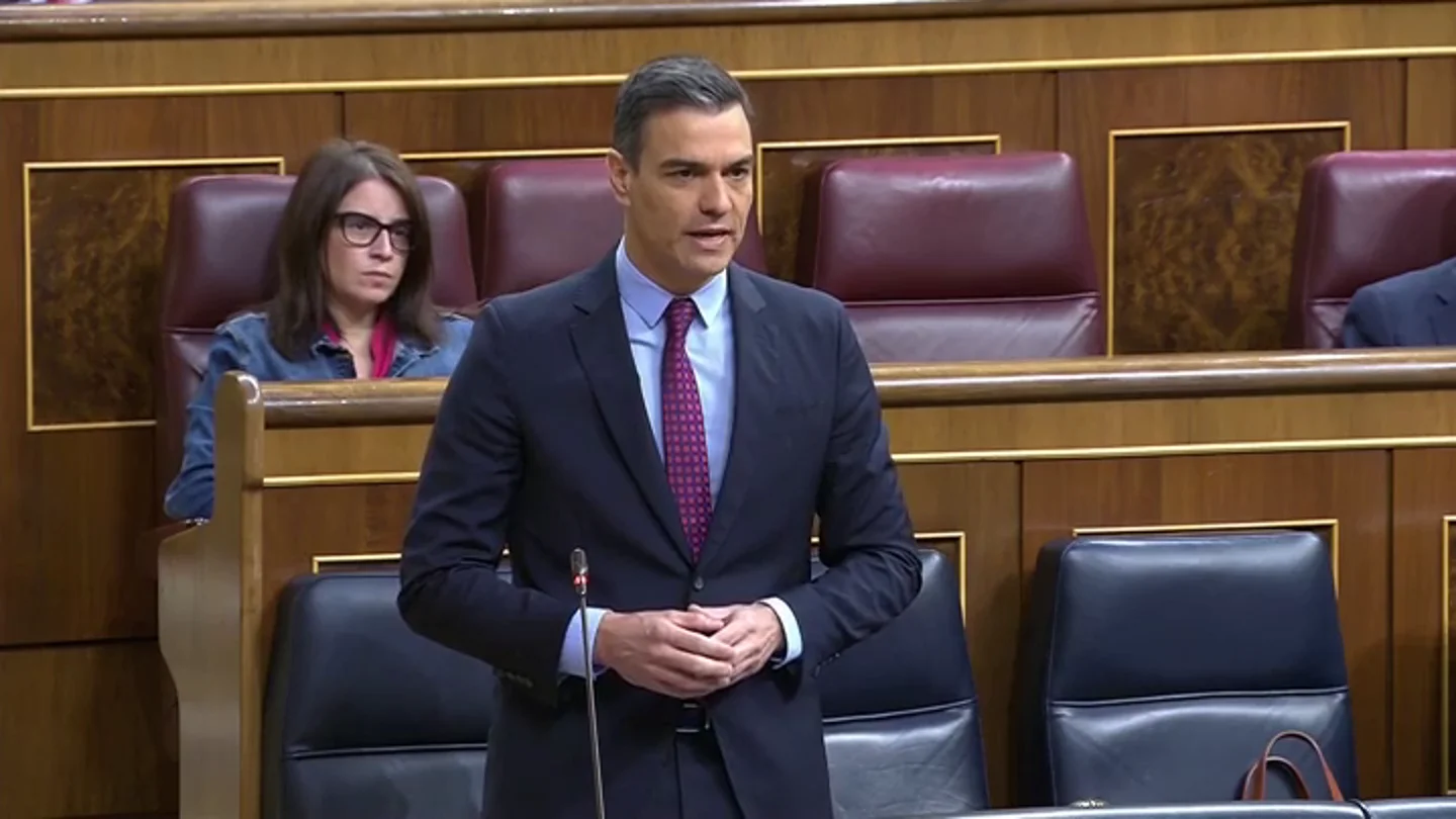 Sánchez acusa a Casado de usar el coronavirus para "derrocar a un Gobierno legítimo" Sánchez acusa a Casado de usar el coronavirus para "derrocar a un Gobierno legítimo"