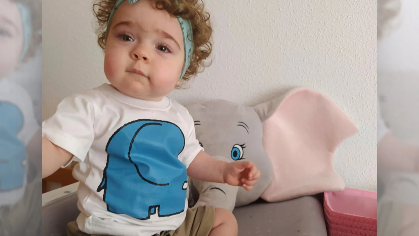 La pequeña Noa, tras recuperarse del coronavirus La pequeña Noa, tras recuperarse del coronavirus
