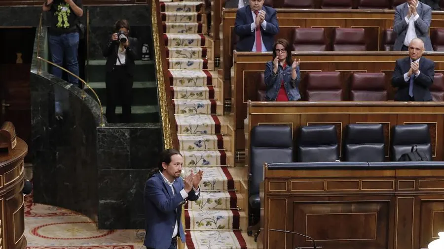 Pablo Iglesias en el Congreso antes de la votación del Ingreso Mínimo Vital 