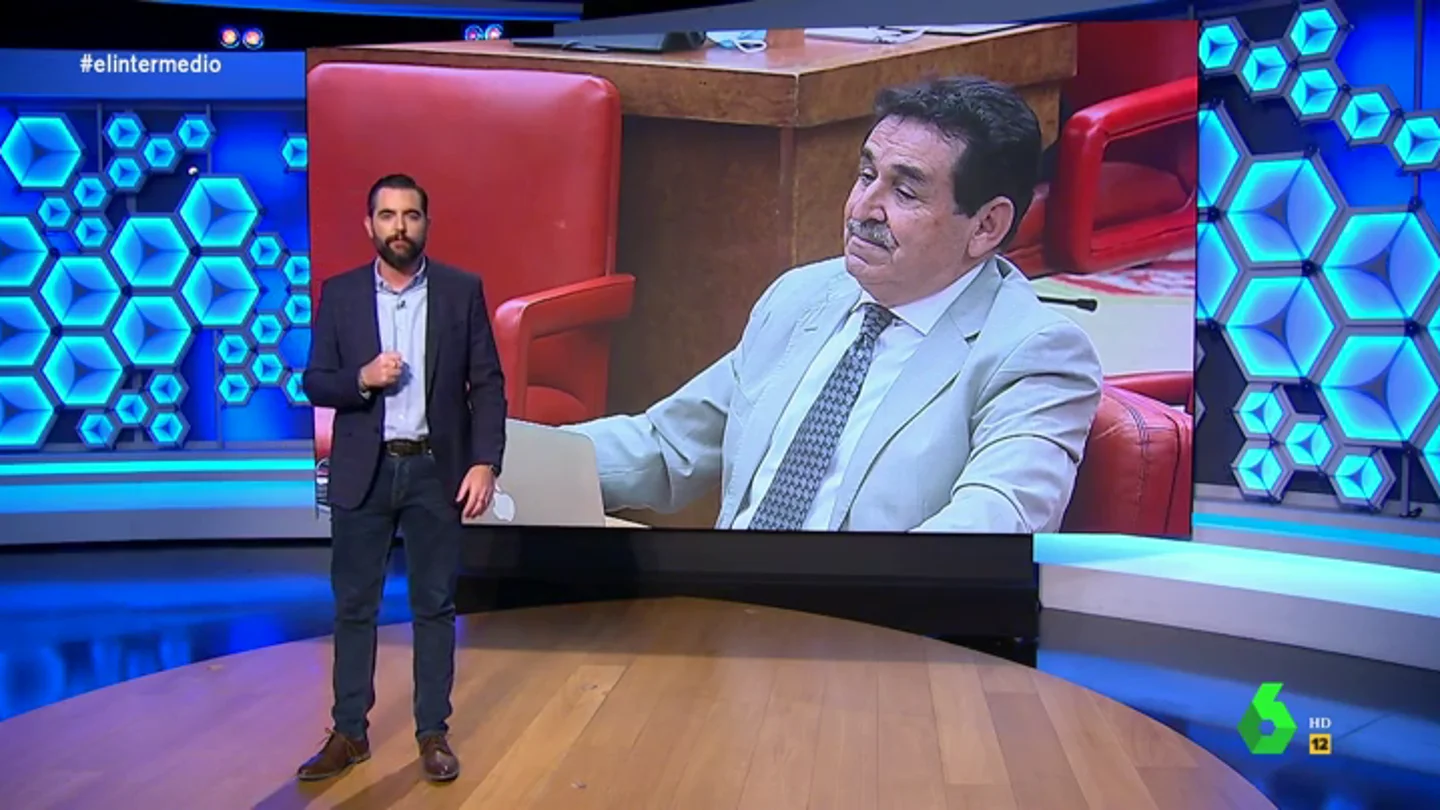 La "admiración" de un diputado de Vox a Margarita Robles: "¿Qué hace una ministra como usted en un Gobierno como este?" La "admiración" de un diputado de Vox a Margarita Robles: "¿Qué hace una ministra como usted en un Gobierno como este?"