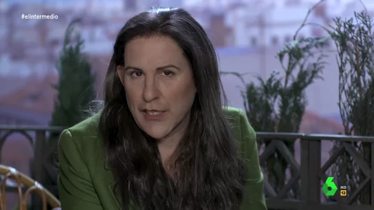 Joaquín Reyes imita a Rocío Monasterio para advertir sobre "la dictadura progre": "Sodomizan a los niños y les enseñan zoofilia" Joaquín Reyes imita a Rocío Monasterio para advertir sobre "la dictadura progre": "Sodomizan a los niños y les enseñan zoofilia"
