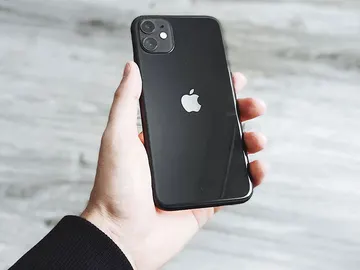iPhone 11 iPhone 11