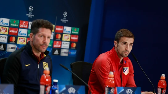 Diego Pablo Simeone y Gabi, en rueda de prensa Diego Pablo Simeone y Gabi, en rueda de prensa