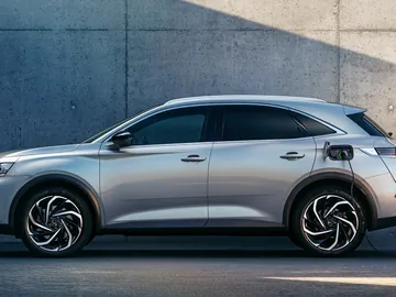 DS 7 Crossback E-Tense 225 DS 7 Crossback E-Tense 225