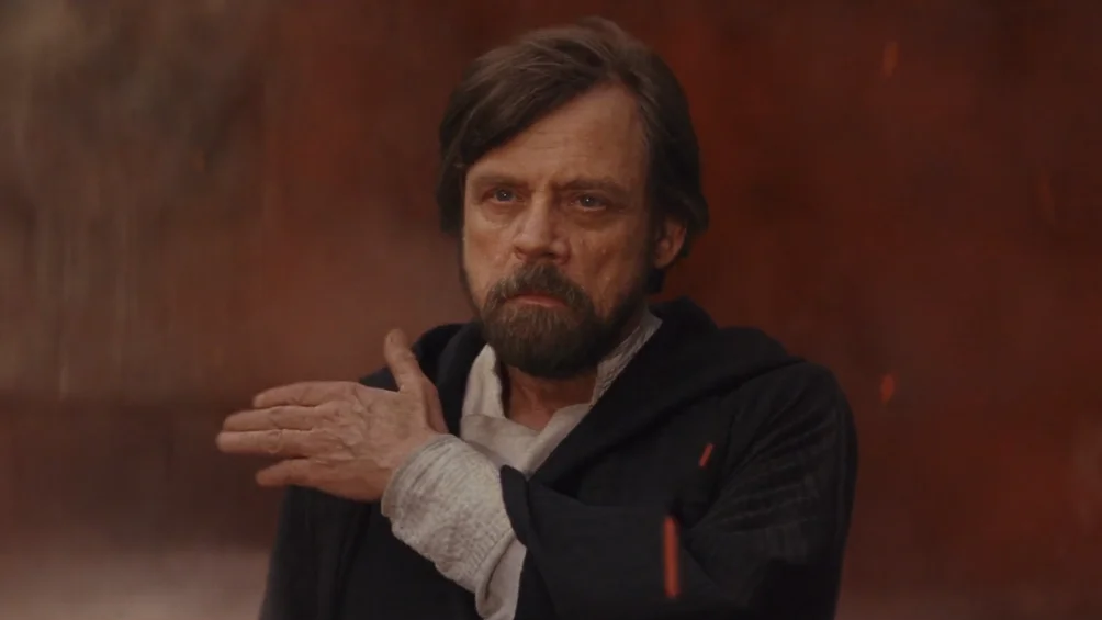 Mark Hamill, encarnando a Luke Skywalker en Star Wars: Episodio VIII: Los Últimos Jedi