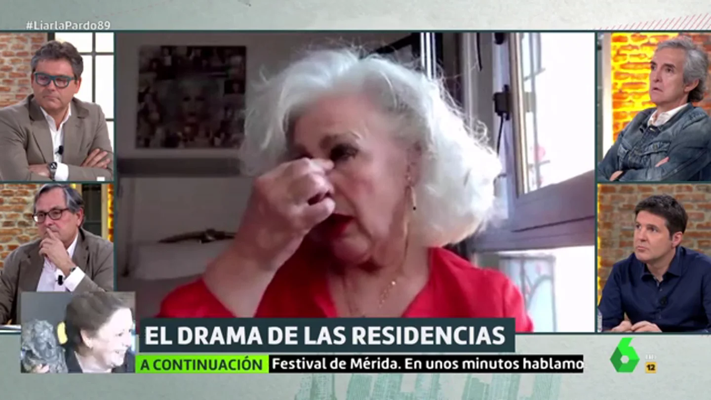 La emoción de una residente de un centro de mayores al recordar el confinamiento: "Ha sido como si estuviera en un rodaje de una película de terror" La emoción de una residente de un centro de mayores al recordar el confinamiento: "Ha sido como si estuviera en un rodaje de una película de terror"