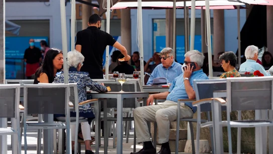 Imagen de una terraza en la nueva normalidad Imagen de una terraza en la nueva normalidad