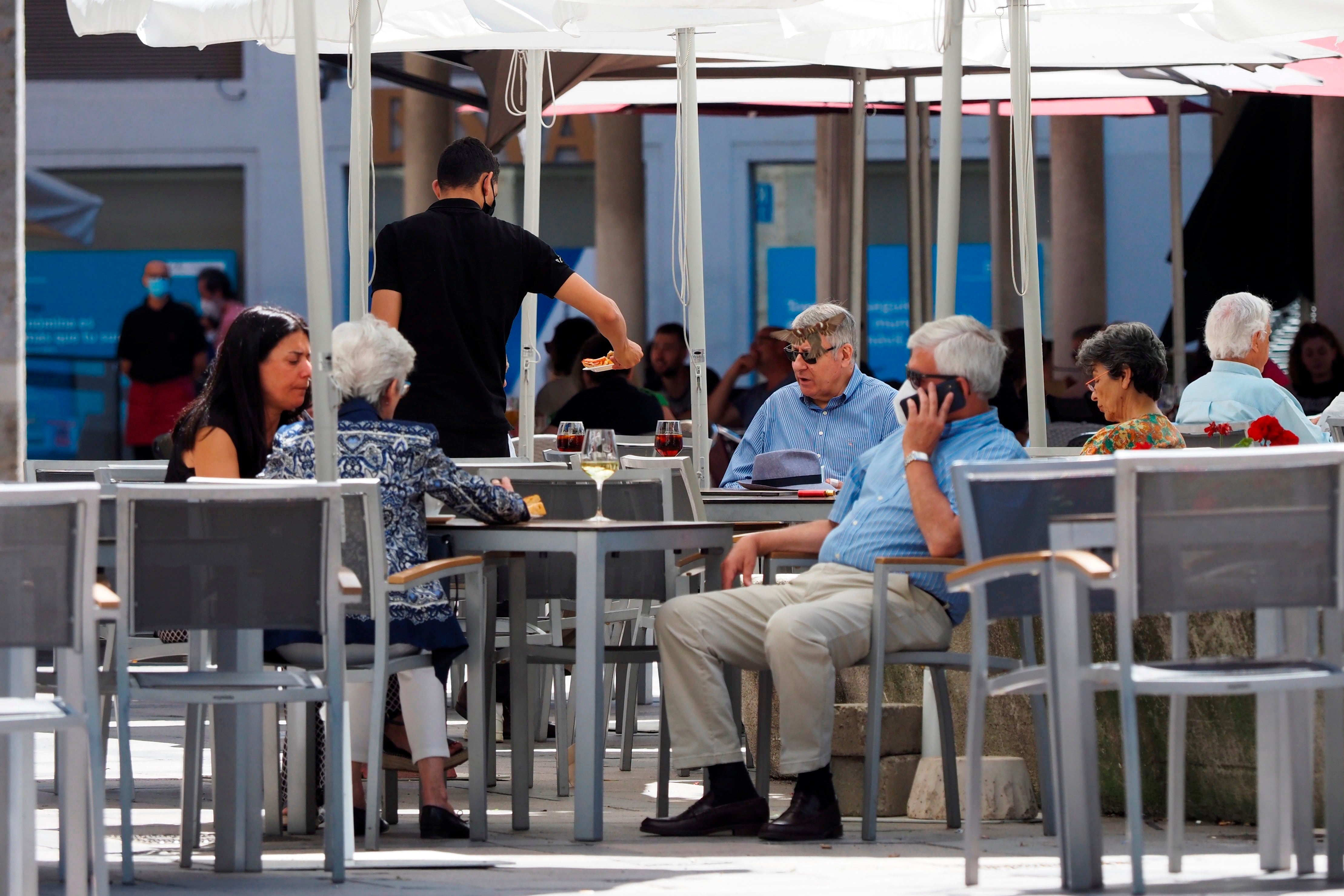Imagen de una terraza en la nueva normalidad