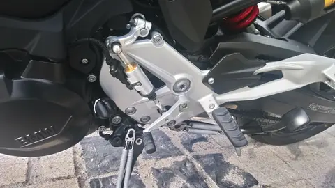 BMW F 900 R BMW F 900 R